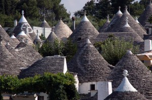 Alberobello_-_Trulli_-_panoramio